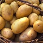 Le patate nel cestino