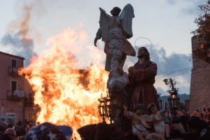 La processione dei Misteri a Sessa Aurunca (Ce) / Matteo Ricci, 2017