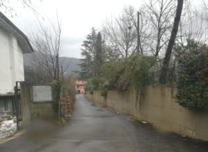Via Pescarola a Cassino, dopo la rimozione dell'amianto