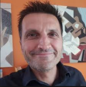 Il geologo Riccardo Viselli
