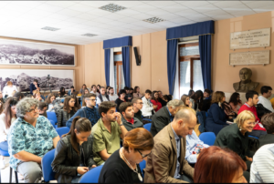 La sala Restagno, nel Municipio di Cassino, gremita durante il Forum sull'economia circolare in Ciociaria