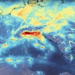 Un frame dell'animazione realizzata dall'ESA, che mostra la riduzione dell'inquinamento.