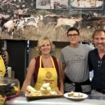 Loris Benacquista (l'ultimo a destra) presso il Salone del gusto di Torino nel 2016