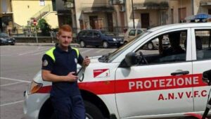 Matteo Carcione, presidente della sezione ANVVFC di Piedimonte San Germano, impegnata nell'addestramento del nucleo cinofilo della Protezione Civile