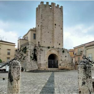 L'arce preromana di Castellone.